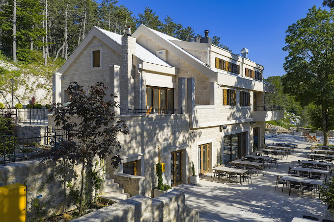 Restoran Planirnarski dom Vošac - Slika 1
