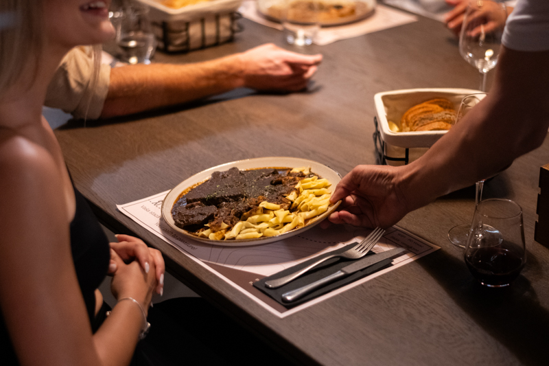 Restoran Planirnarski dom Vošac - Slika 11