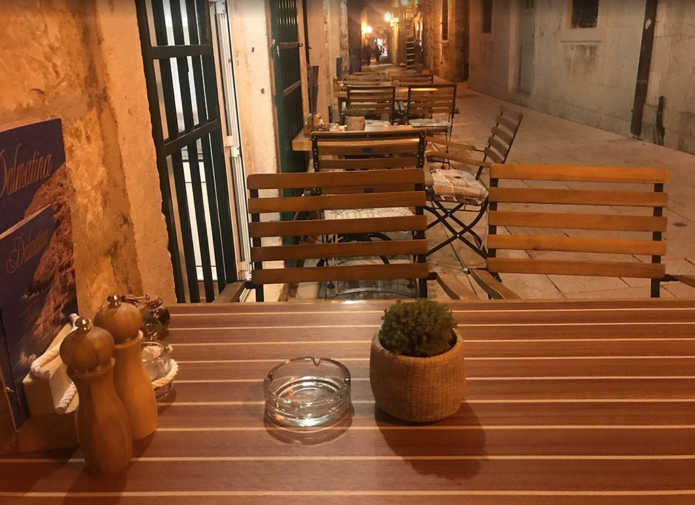 cafe_image